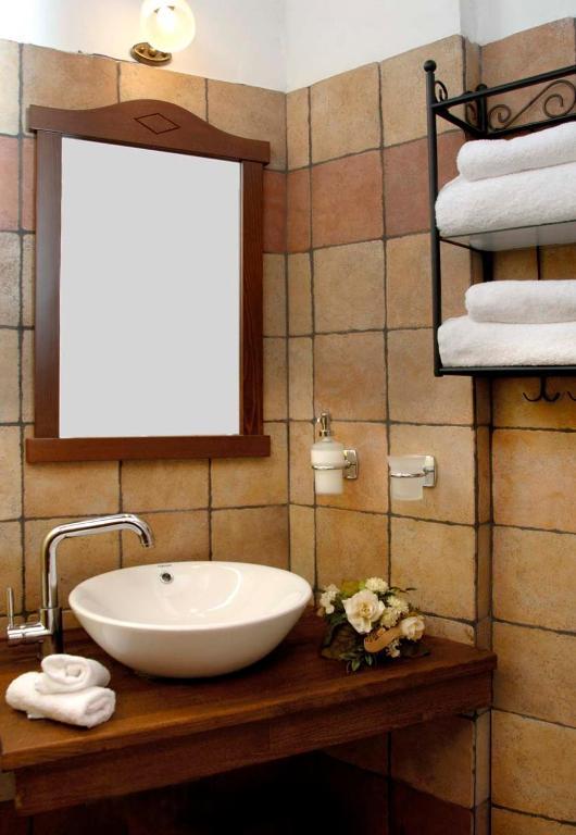 Dryas Guesthouse 폴리드로소스 객실 사진