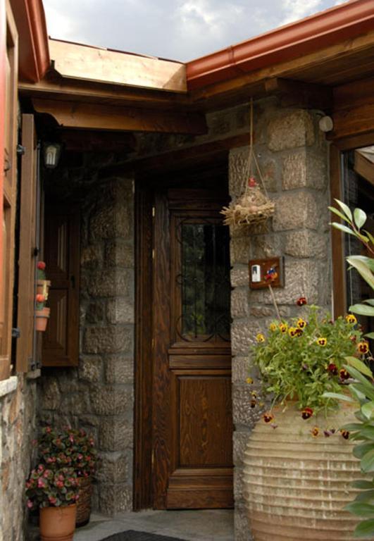 Dryas Guesthouse 폴리드로소스 외부 사진